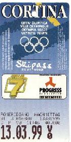 pass_cortina.jpg (39358 bytes)